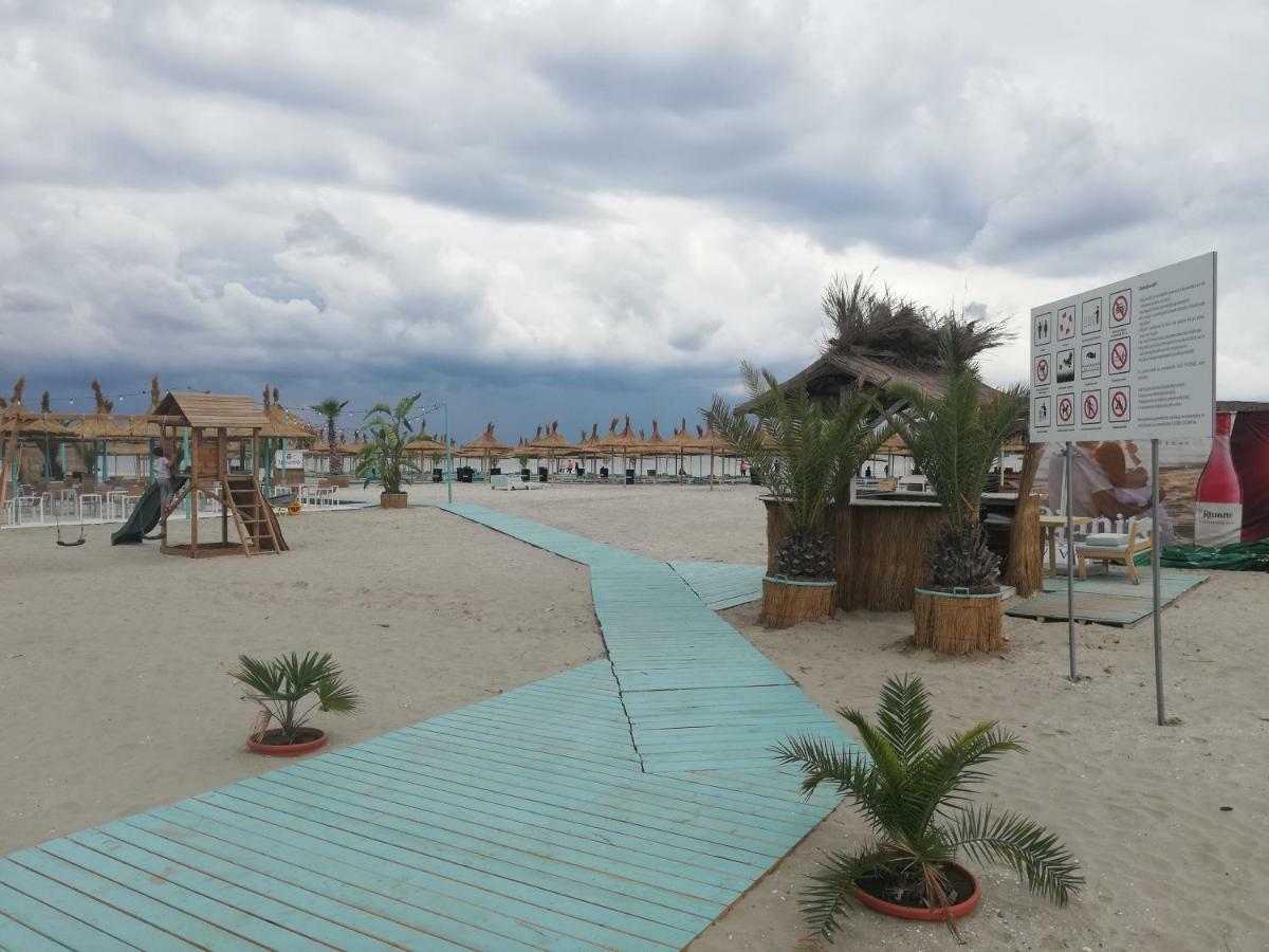 Апартаменты Yvo Lioness & Mamaia Nord Нэводари Экстерьер фото
